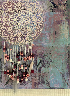 50 × 40 cm, Acryl, Strukturpaste, Perlen, Bänder, Federn, Bildnummer 64